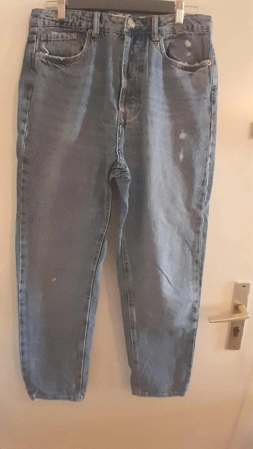 Jeans couleur bleu, Taille 40, Marque Stradivarius